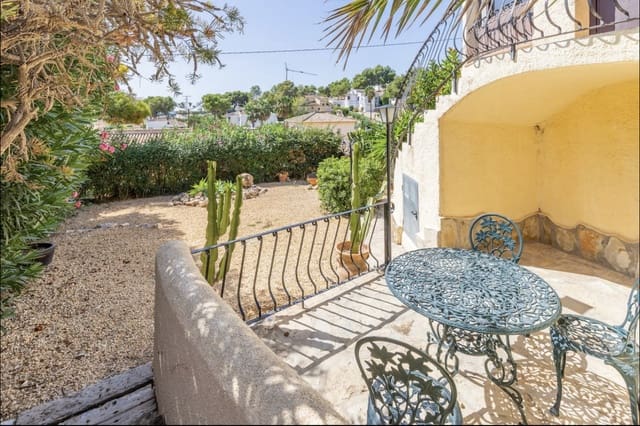 10 soverom Villa til salgs i Moraira, Teulada-Moraira med svømmebasseng garasje - € 1 150 000 (Ref: 7797842)