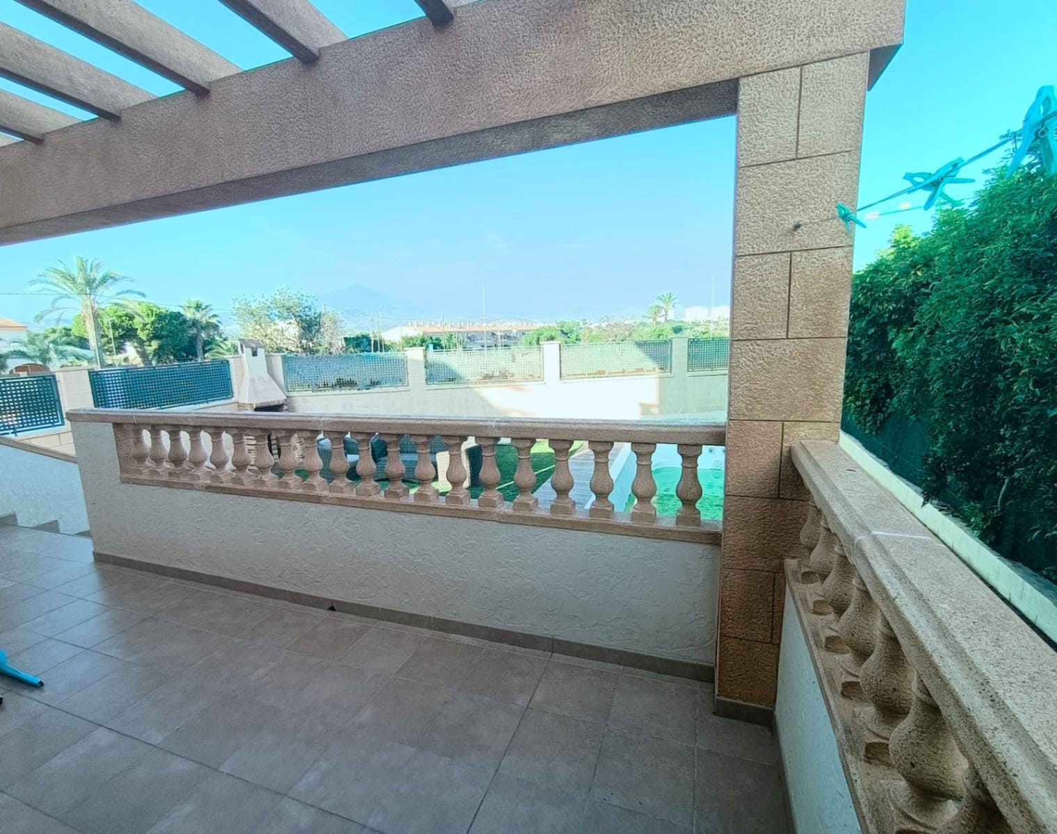 3 sypialnia Willa na sprzedaż w Miasto Alicante / Alacant z garażem - 549 000 € (Ref: 7847570)