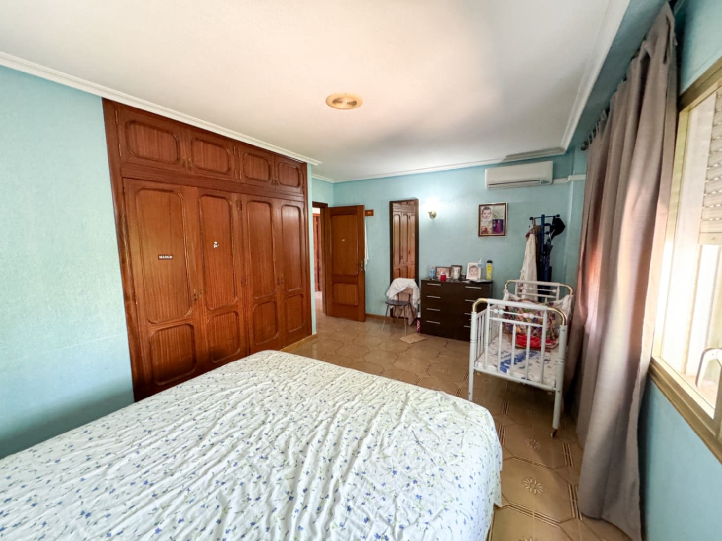 7 sypialnia Willa na sprzedaż w Miasto Alicante / Alacant z garażem - 1 250 000 € (Ref: 8561880)