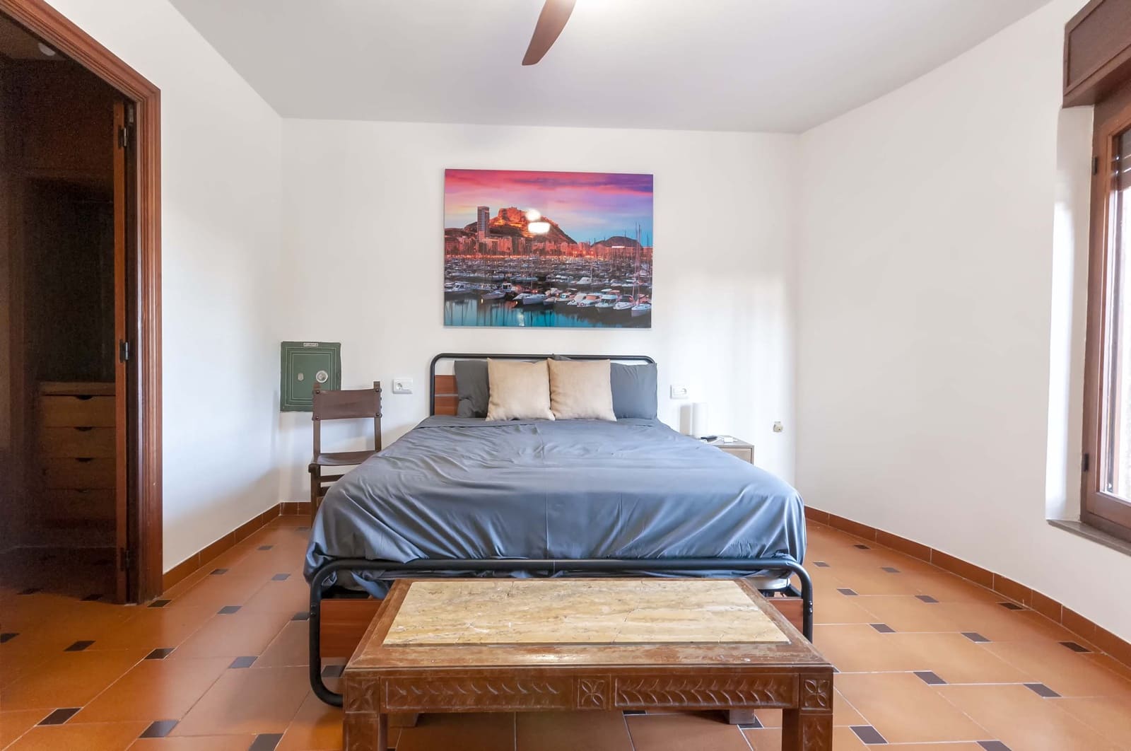 4 soverom Villa til salgs i Alicante by - € 640 000 (Ref: 8842332)