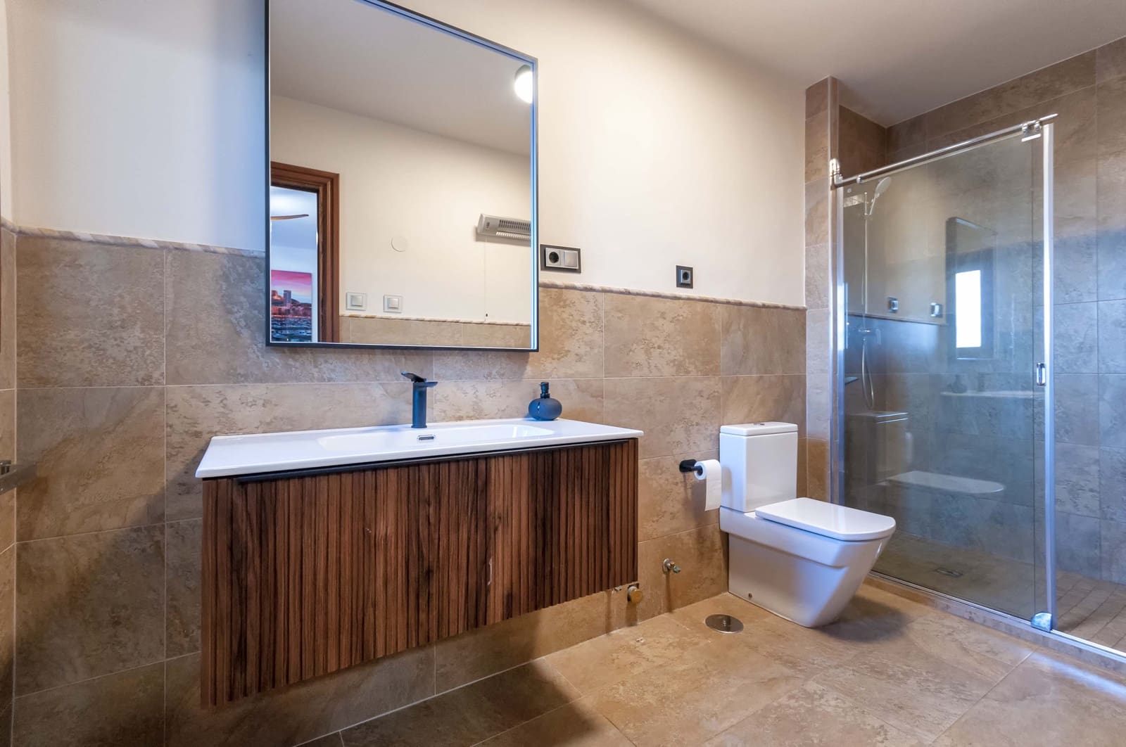 4 soverom Villa til salgs i Alicante by - € 640 000 (Ref: 8842332)