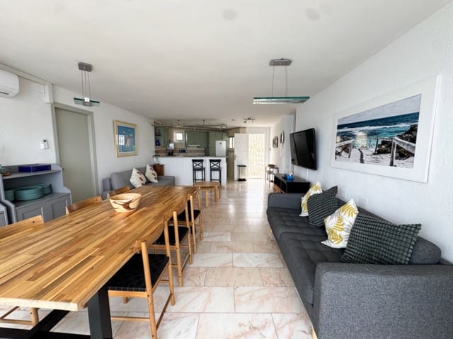 3 soveværelse Lejlighed til leje i Alicante by - € 1.700 (Ref: 9051417)