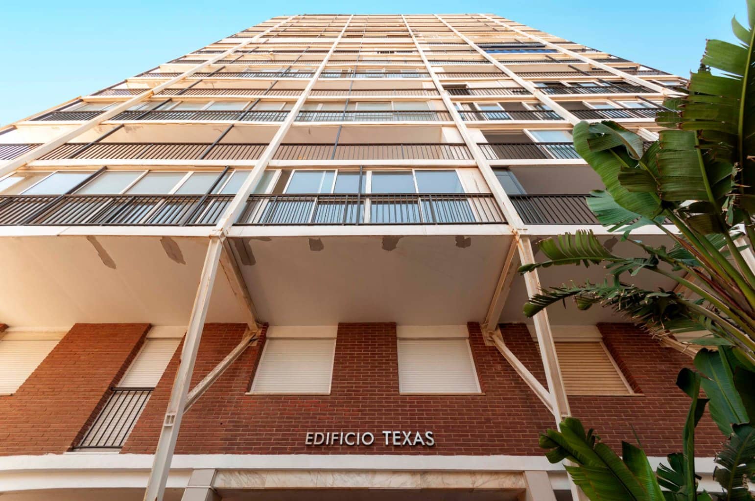 2 soveværelse Lejlighed til salg i Playa de San Juan med garage - € 445.000 (Ref: 9230270)