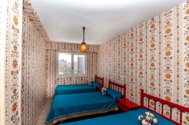 2 soveværelse Lejlighed til salg i Playa de San Juan, Alicante by med garage - € 445.000 (Ref: 9230270)