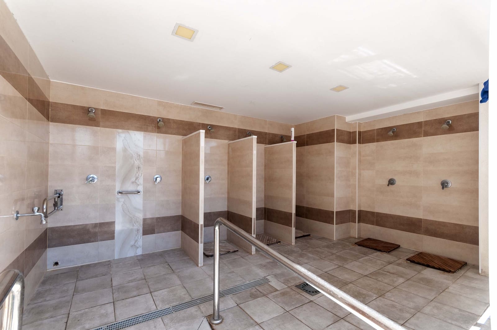 2 soveværelse Lejlighed til salg i Playa de San Juan med garage - € 445.000 (Ref: 9230270)