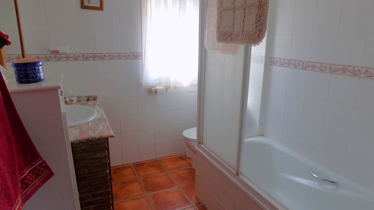 4 soveværelse Finca/Landehus til salg i El Burgo - € 450.000 (Ref: 4694846)