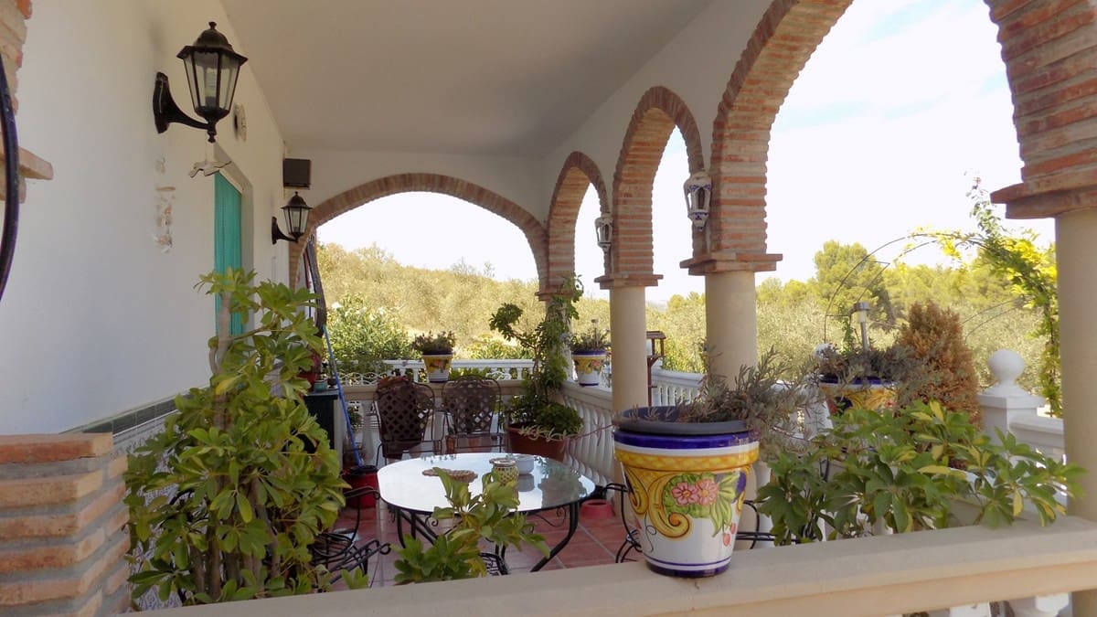 4 soveværelse Finca/Landehus til salg i El Burgo - € 450.000 (Ref: 4694846)