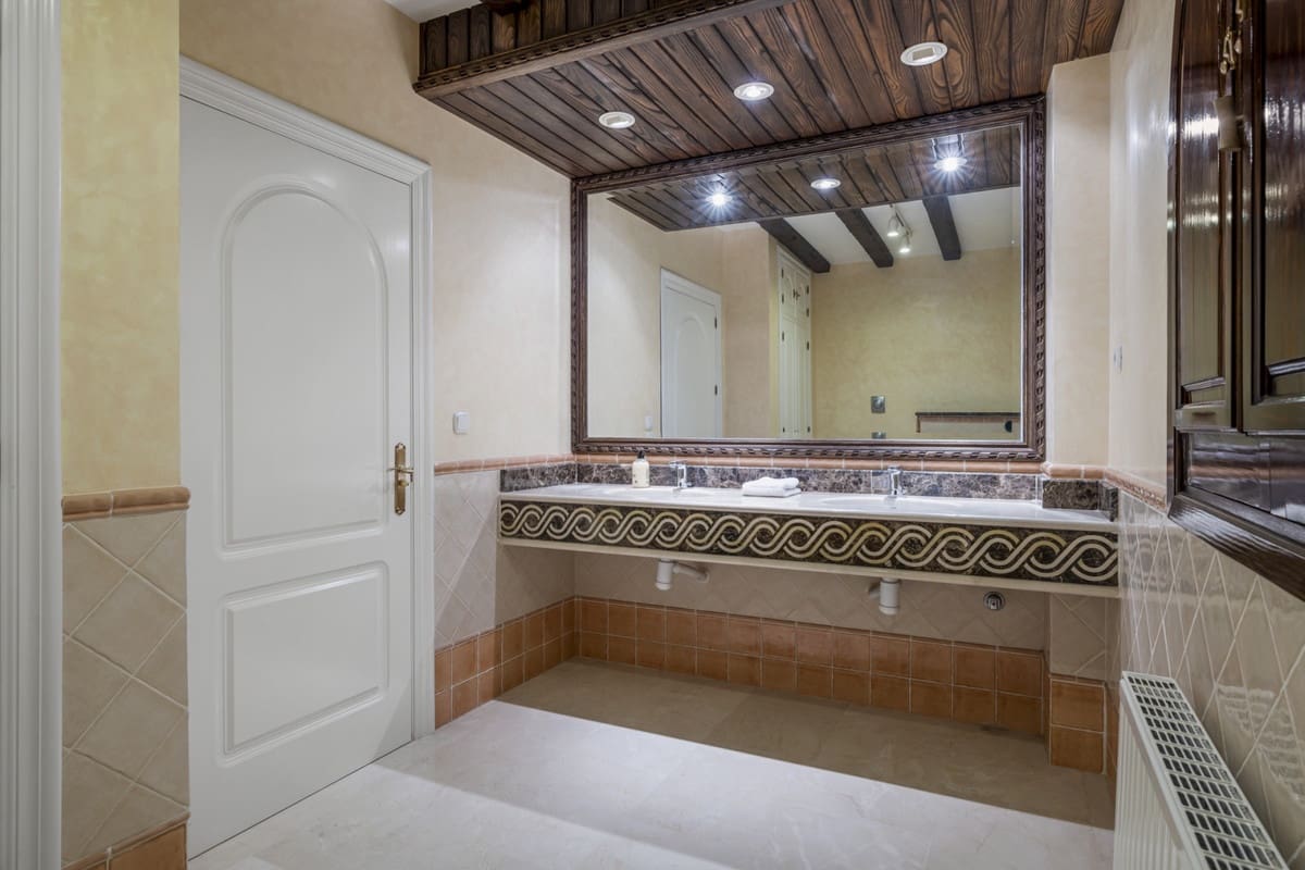 13 soveværelse Villa til salg i Alhaurin el Grande med swimmingpool garage - € 3.600.000 (Ref: 6593679)