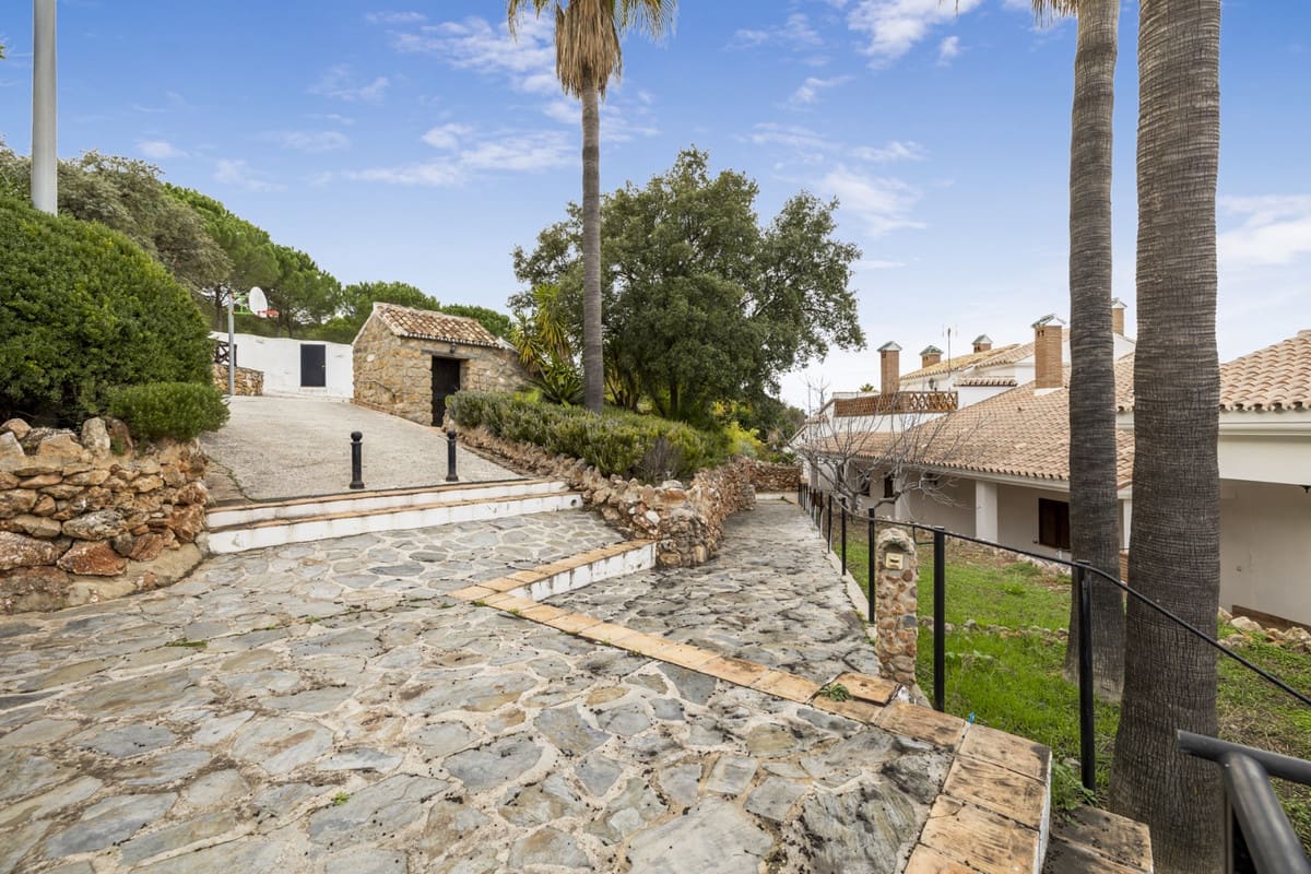 13 soveværelse Villa til salg i Alhaurin el Grande med swimmingpool garage - € 3.600.000 (Ref: 6593679)