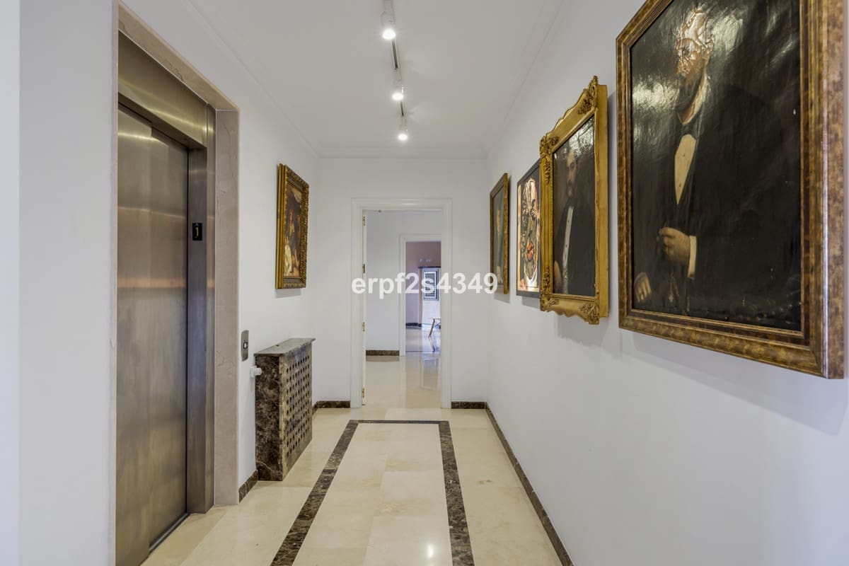 13 sovrum Villa till salu i Alhaurin el Grande med pool garage - 3 600 000 € (Ref: 6593679)