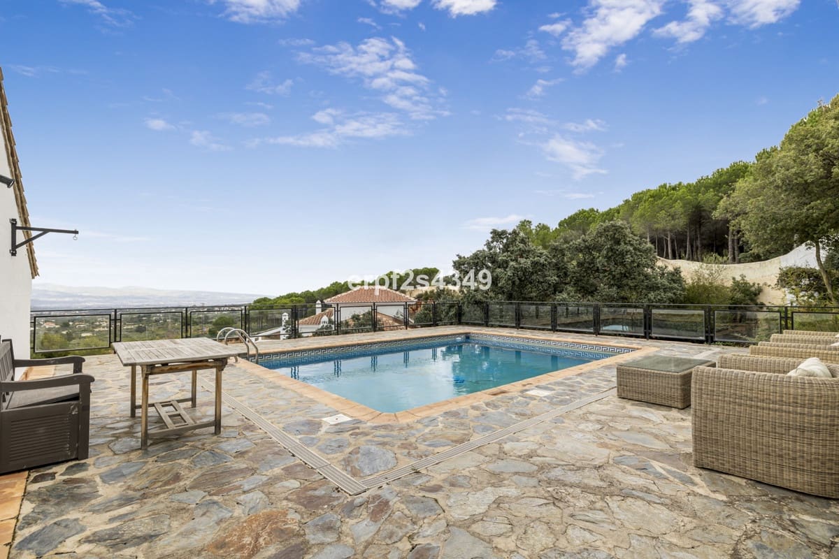 13 sovrum Villa till salu i Alhaurin el Grande med pool garage - 3 600 000 € (Ref: 6593679)