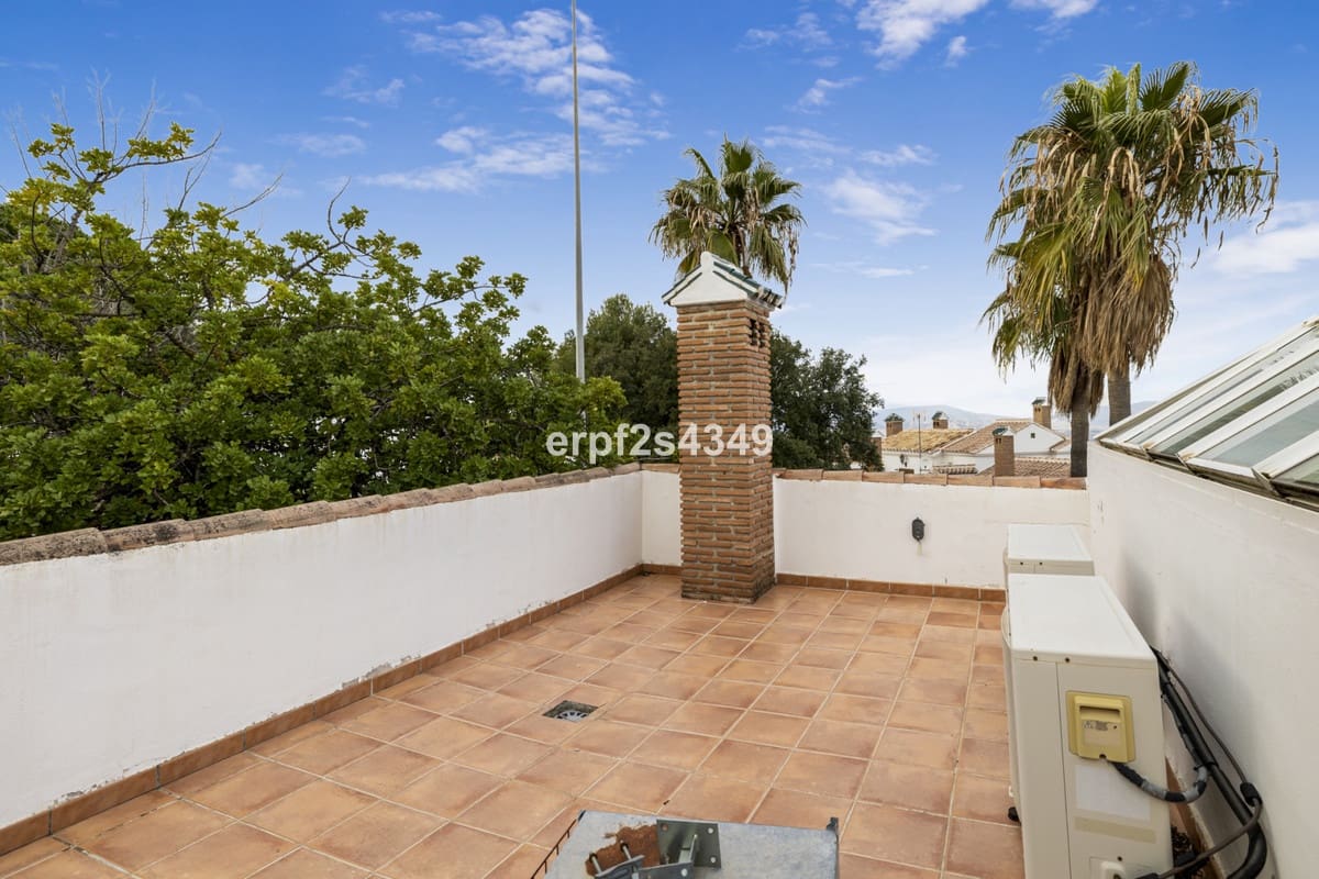 13 sovrum Villa till salu i Alhaurin el Grande med pool garage - 3 600 000 € (Ref: 6593679)