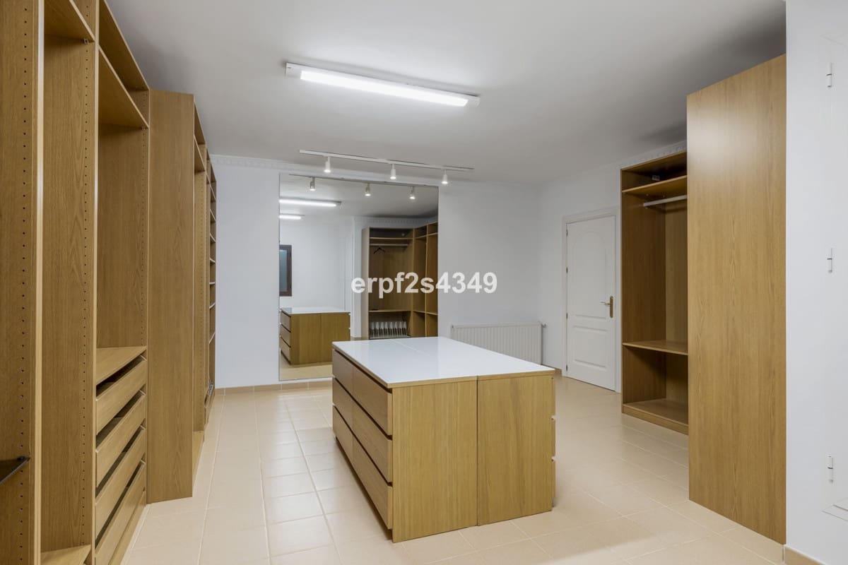 13 sypialnia Willa na sprzedaż w Alhaurin el Grande z basenem garażem - 3 600 000 € (Ref: 6593679)