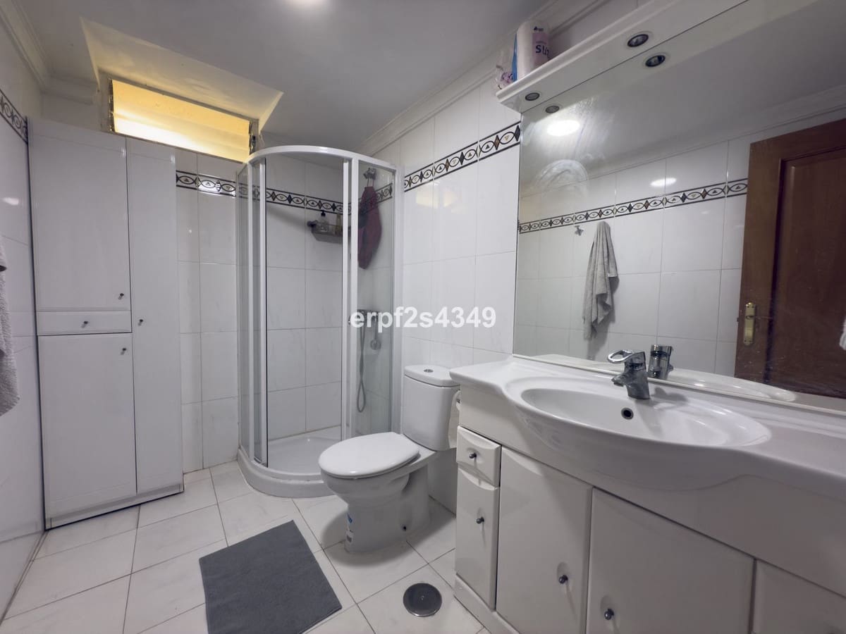 4 Zimmer Villa zu verkaufen in Alhaurin el Grande mit Pool Garage - 999.999 € (Ref: 8157827)