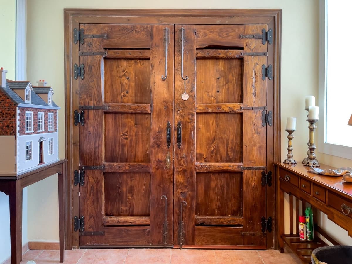 8 soveværelse Villa til salg i Monda med swimmingpool garage - € 875.000 (Ref: 8371955)