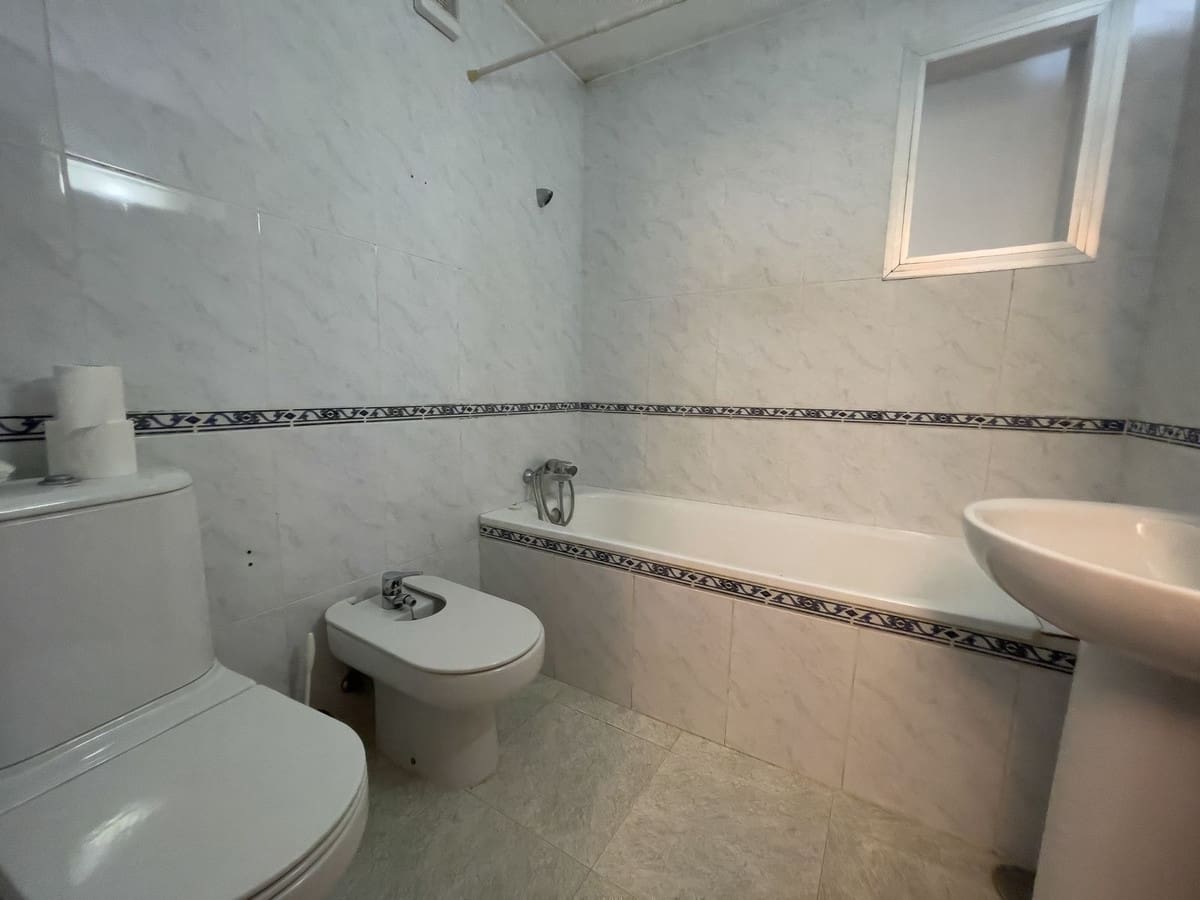 8 soveværelse Villa til salg i Monda med swimmingpool garage - € 875.000 (Ref: 8371955)