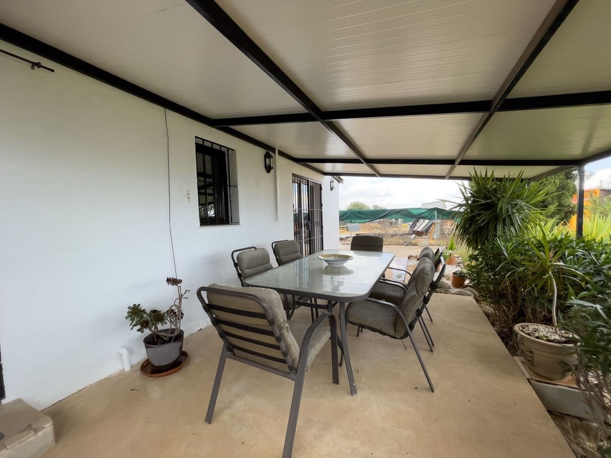 8 soveværelse Villa til salg i Monda med swimmingpool garage - € 875.000 (Ref: 8371955)