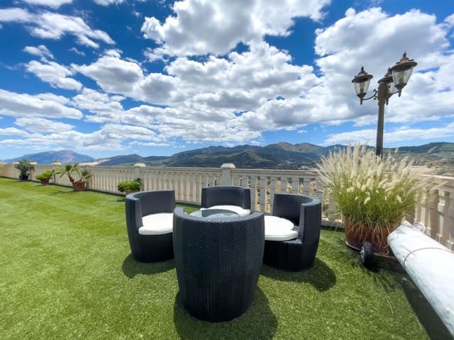 8 soverom Villa til salgs i Monda med svømmebasseng garasje - € 875 000 (Ref: 8371955)