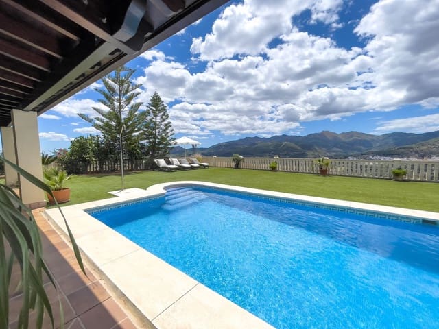 8 soverom Villa til salgs i Monda med svømmebasseng garasje - € 875 000 (Ref: 8371955)