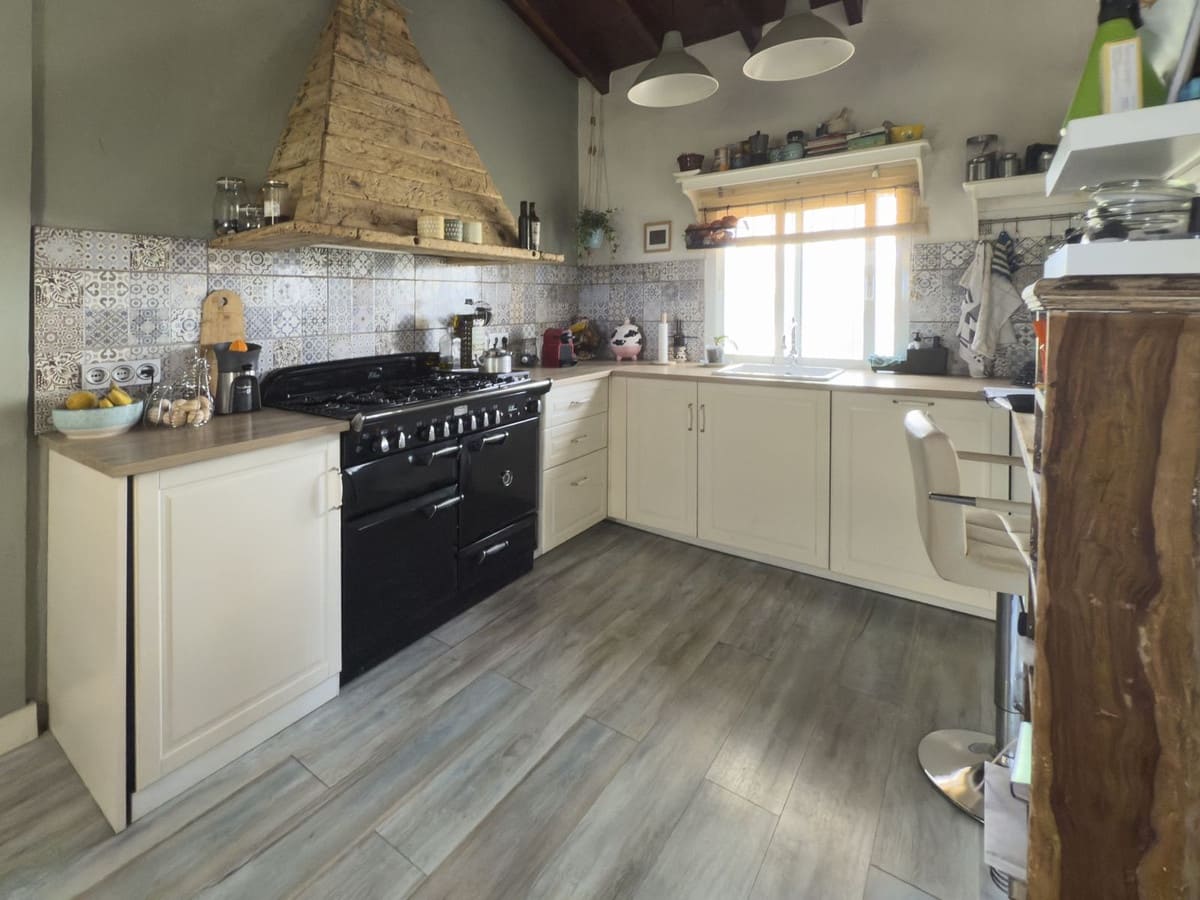 3 soverom Finca/Herregård til salgs i Pizarra med svømmebasseng garasje - € 390 000 (Ref: 8909762)