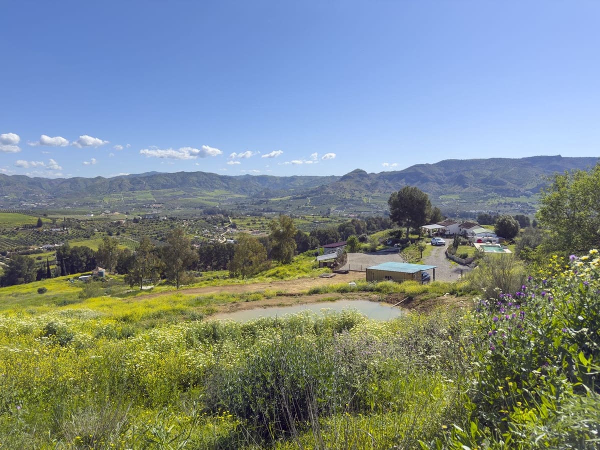 3 soverom Finca/Herregård til salgs i Pizarra med svømmebasseng garasje - € 390 000 (Ref: 8909762)