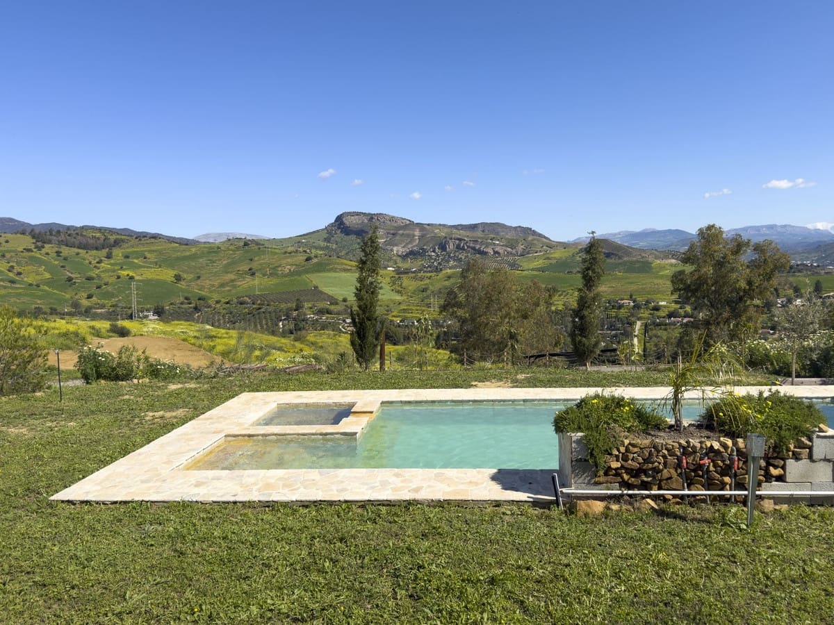 3 soverom Finca/Herregård til salgs i Pizarra med svømmebasseng garasje - € 390 000 (Ref: 8909762)