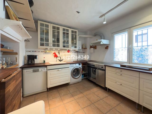 6 sypialnia Dom na sprzedaż w Tolox - 275 000 € (Ref: 8912150)