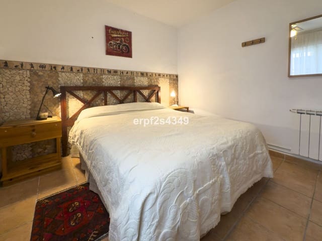 6 chambre Maison de Ville à vendre à Tolox - 275 000 € (Ref: 8912150)