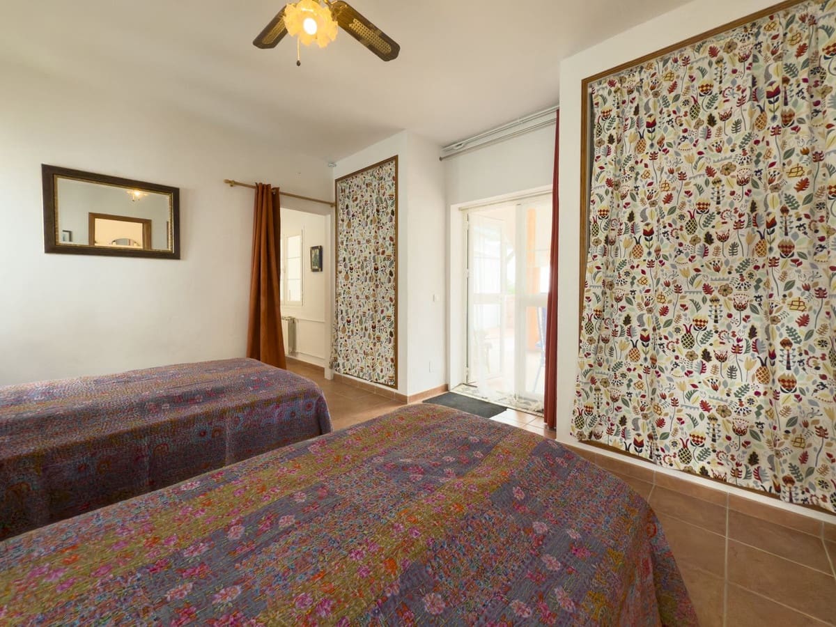 6 soverom Hus til salgs i Tolox - € 275 000 (Ref: 8912150)