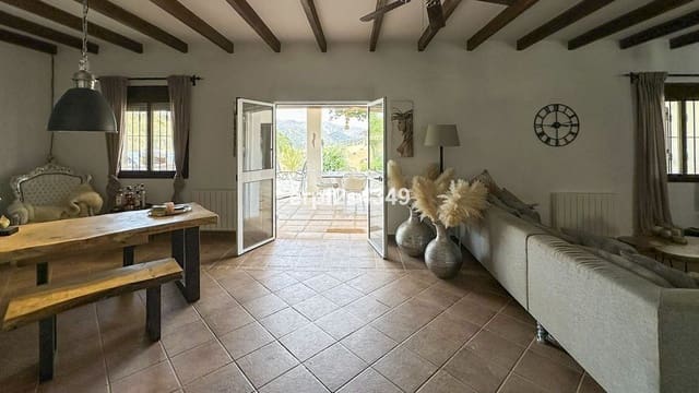 3 sovrum Finca/Hus på landet till salu i Alora med pool garage - 379 000 € (Ref: 9210464)