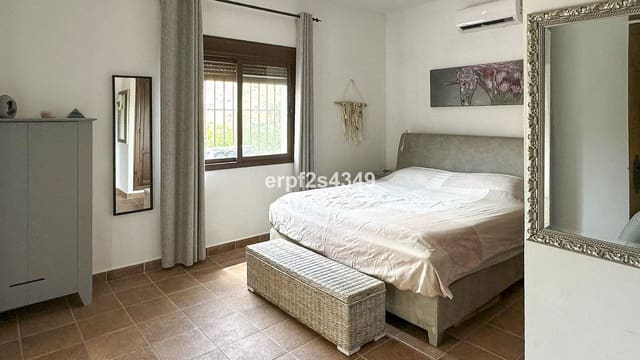 3 sovrum Finca/Hus på landet till salu i Alora med pool garage - 379 000 € (Ref: 9210464)