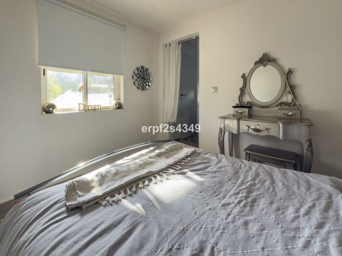 2 bedroom Finca/Country House for sale in Coin with garage - € 250,000 (Ref: 9243525)