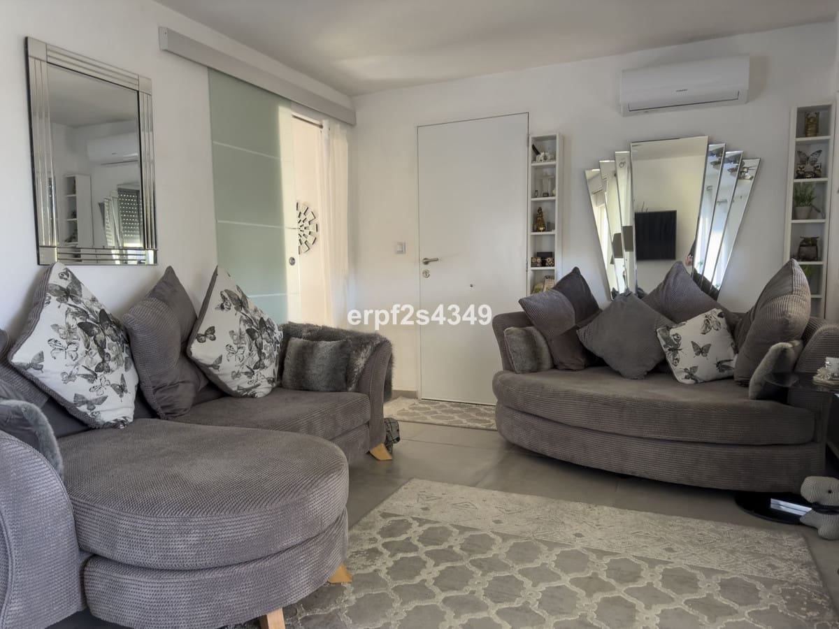 2 sypialnia Finka/Dom wiejski na sprzedaż w Coin z garażem - 250 000 € (Ref: 9243525)