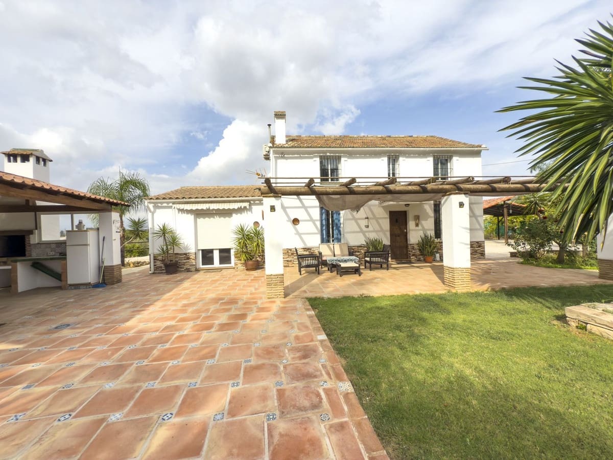 3 chambre Finca/Maison de Campagne à vendre à Alhaurin el Grande avec piscine garage - 650 000 € (Ref: 9322803)