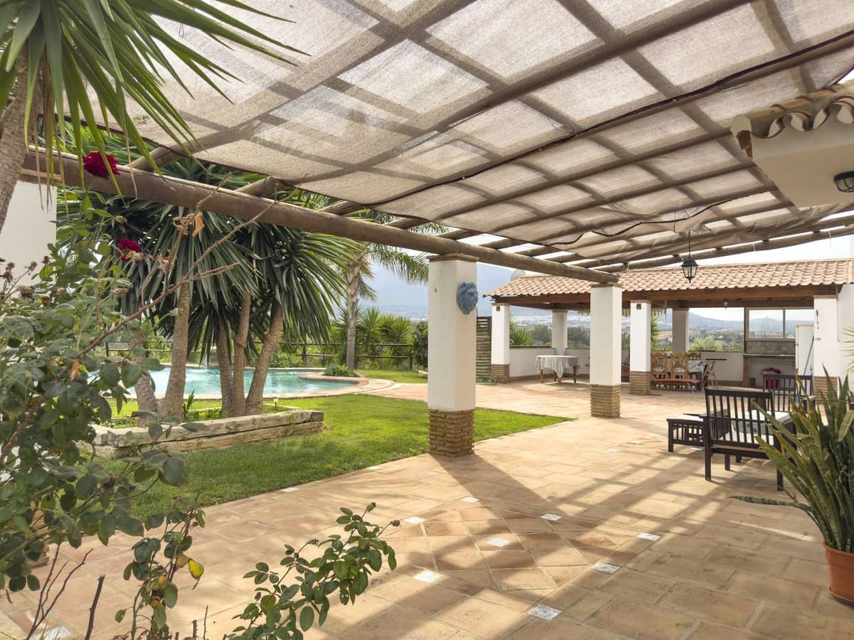 3 chambre Finca/Maison de Campagne à vendre à Alhaurin el Grande avec piscine garage - 650 000 € (Ref: 9322803)