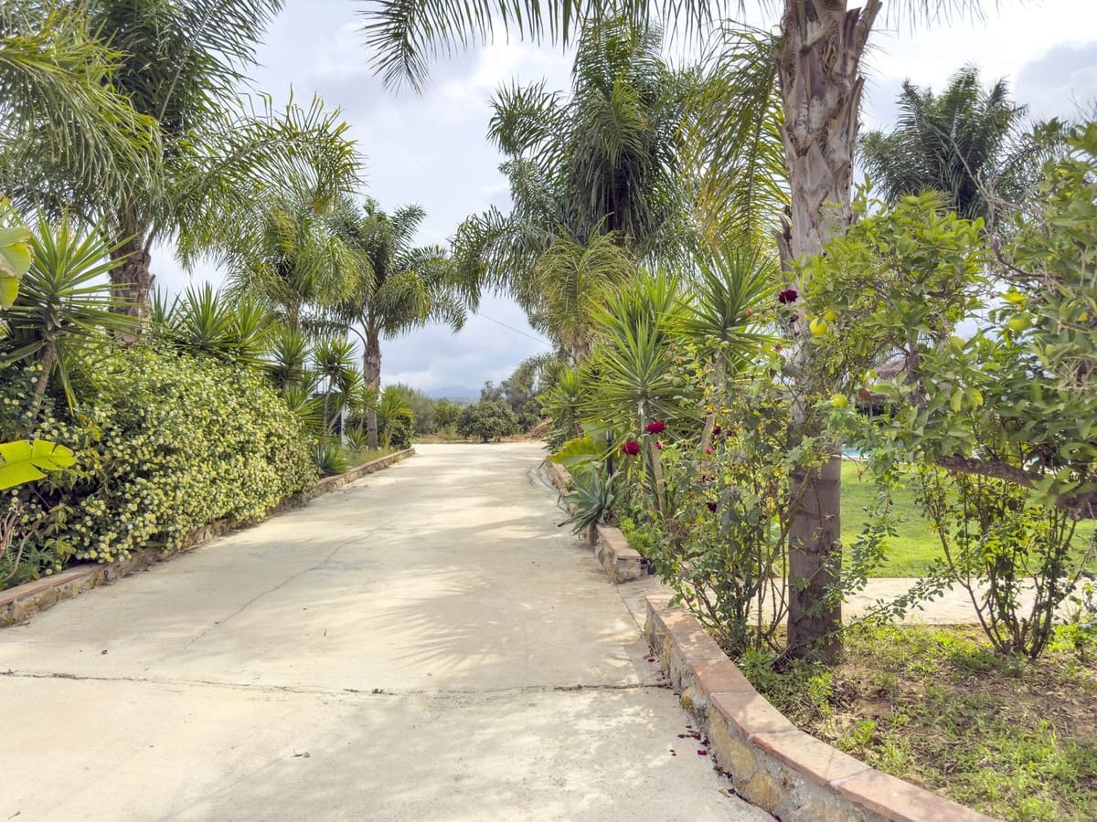 3 chambre Finca/Maison de Campagne à vendre à Alhaurin el Grande avec piscine garage - 650 000 € (Ref: 9322803)