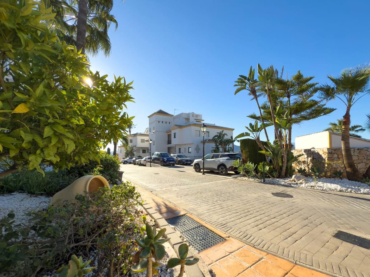 2 quarto Apartamento para venda em Alhaurin el Grande com piscina garagem - 275 000 € (Ref: 9417718)