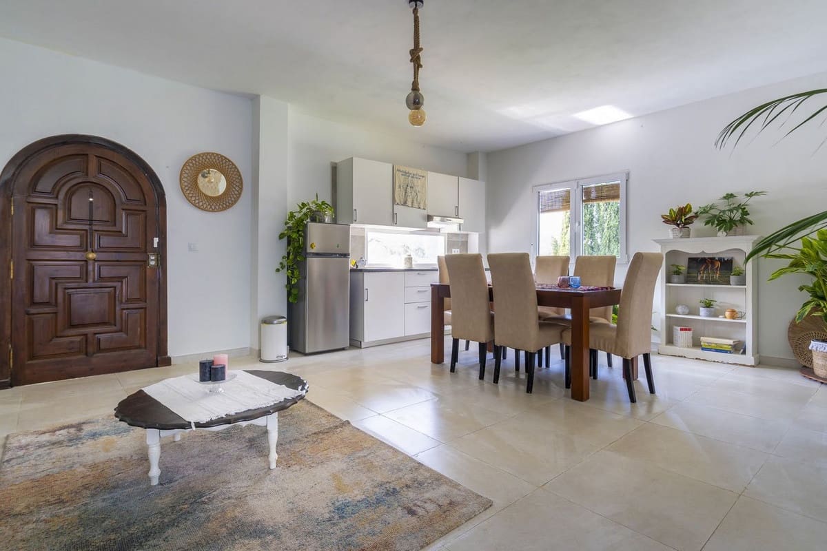 3 sypialnia Willa na sprzedaż w Coin z garażem - 599 000 € (Ref: 9500346)