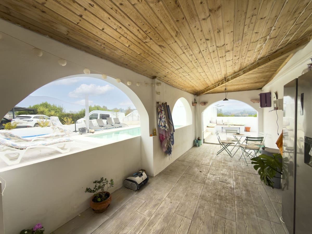 3 bedroom Finca/Country House for sale in Cartama with pool garage - € 525,000 (Ref: 9517868)