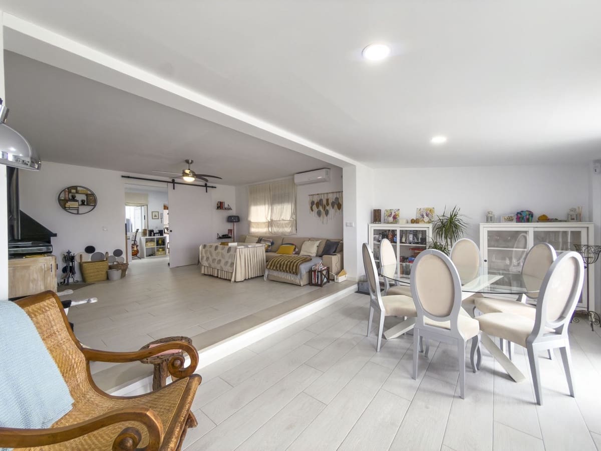 3 bedroom Finca/Country House for sale in Cartama with pool garage - € 525,000 (Ref: 9517868)