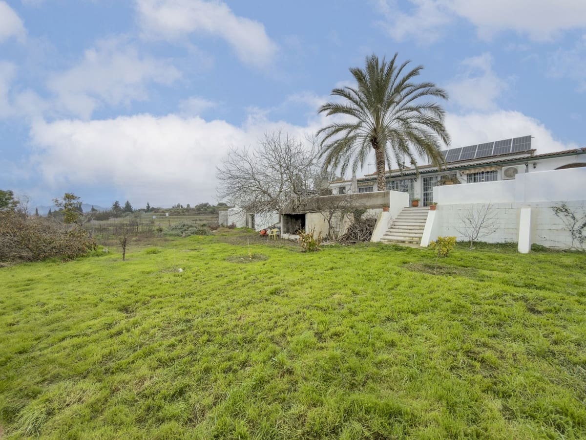 3 bedroom Finca/Country House for sale in Cartama with pool garage - € 525,000 (Ref: 9517868)