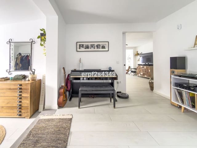 3 slaapkamer Finca/Landhuis te koop in Cártama met zwembad garage - € 525.000 (Ref: 9517868)