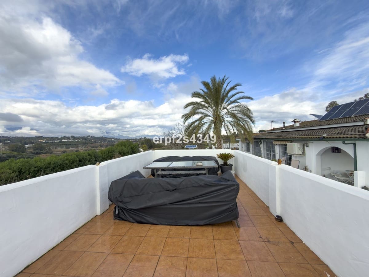 3 bedroom Finca/Country House for sale in Cartama with pool garage - € 525,000 (Ref: 9517868)