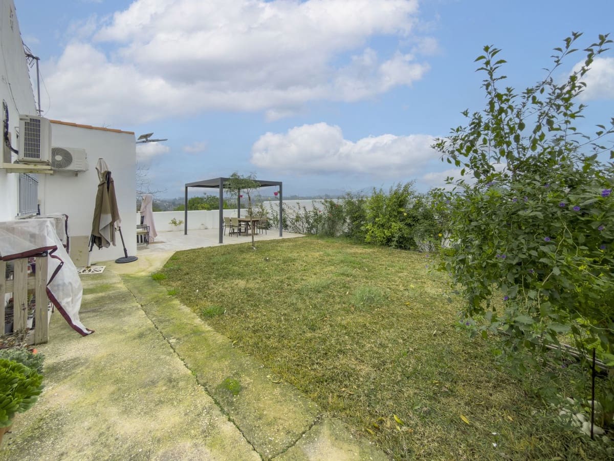 Finca/Casa Rural de 3 habitaciones en Cártama en venta con piscina garaje - 525.000 € (Ref: 9517868)