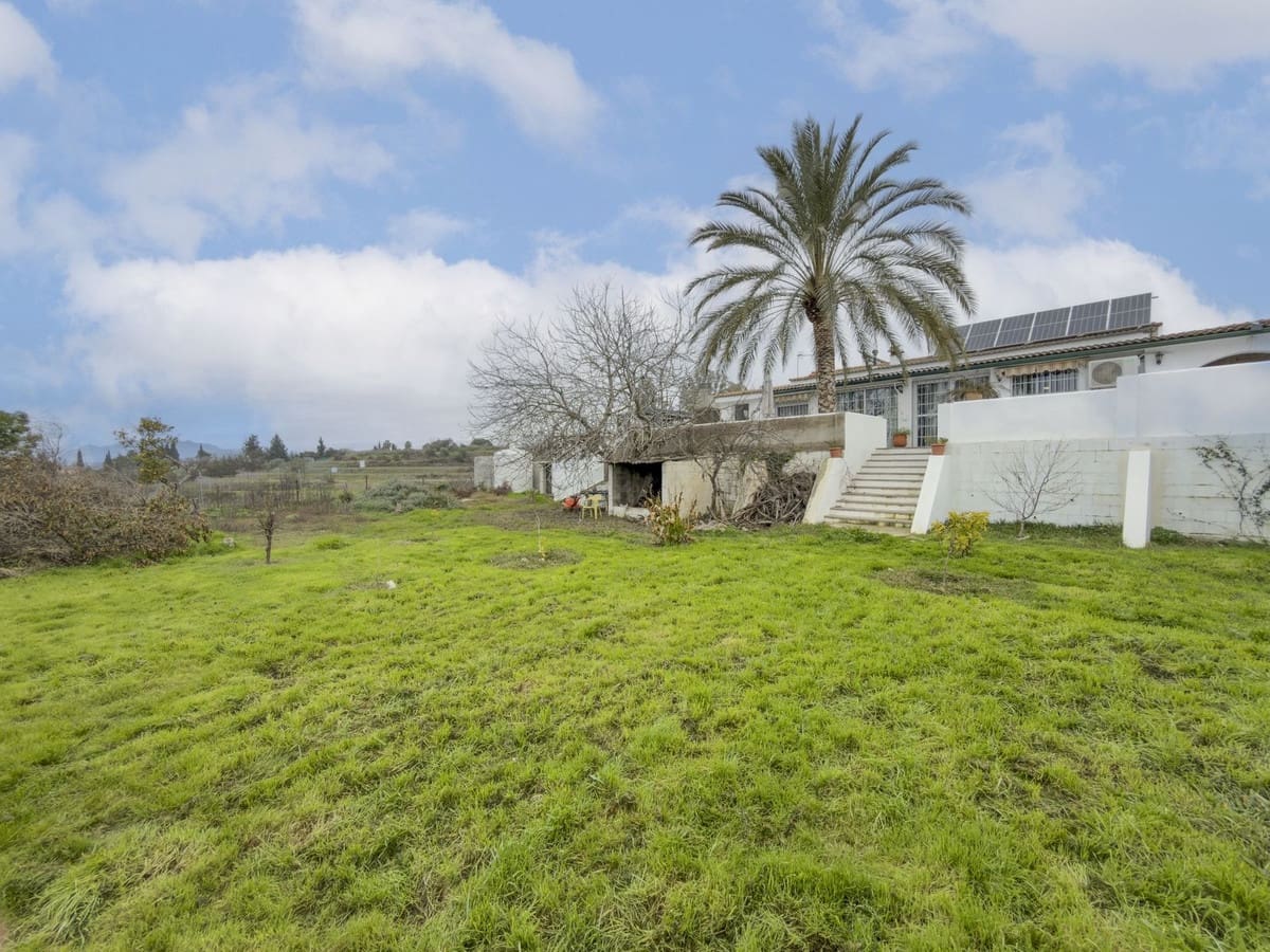 Finca/Casa Rural de 3 habitaciones en Cártama en venta con piscina garaje - 525.000 € (Ref: 9517868)