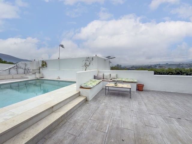 3 soveværelse Finca/Landehus til salg i Cártama med swimmingpool garage - € 525.000 (Ref: 9517868)