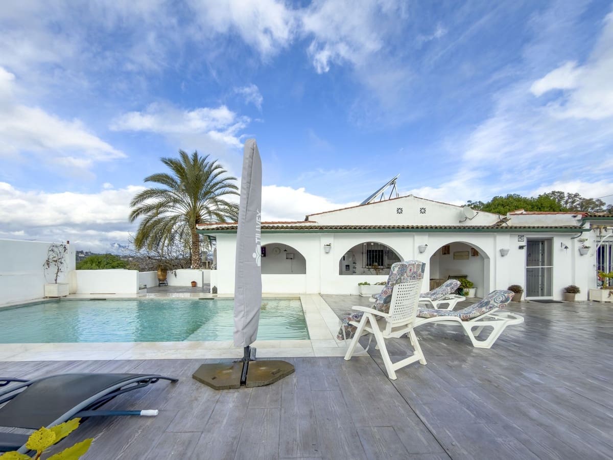 Finca/Casa Rural de 3 habitaciones en Cártama en venta con piscina garaje - 525.000 € (Ref: 9517868)