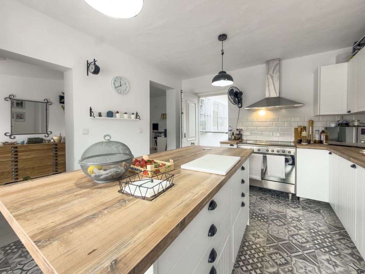 Finca/Casa Rural de 3 habitaciones en Cártama en venta con piscina garaje - 525.000 € (Ref: 9517868)