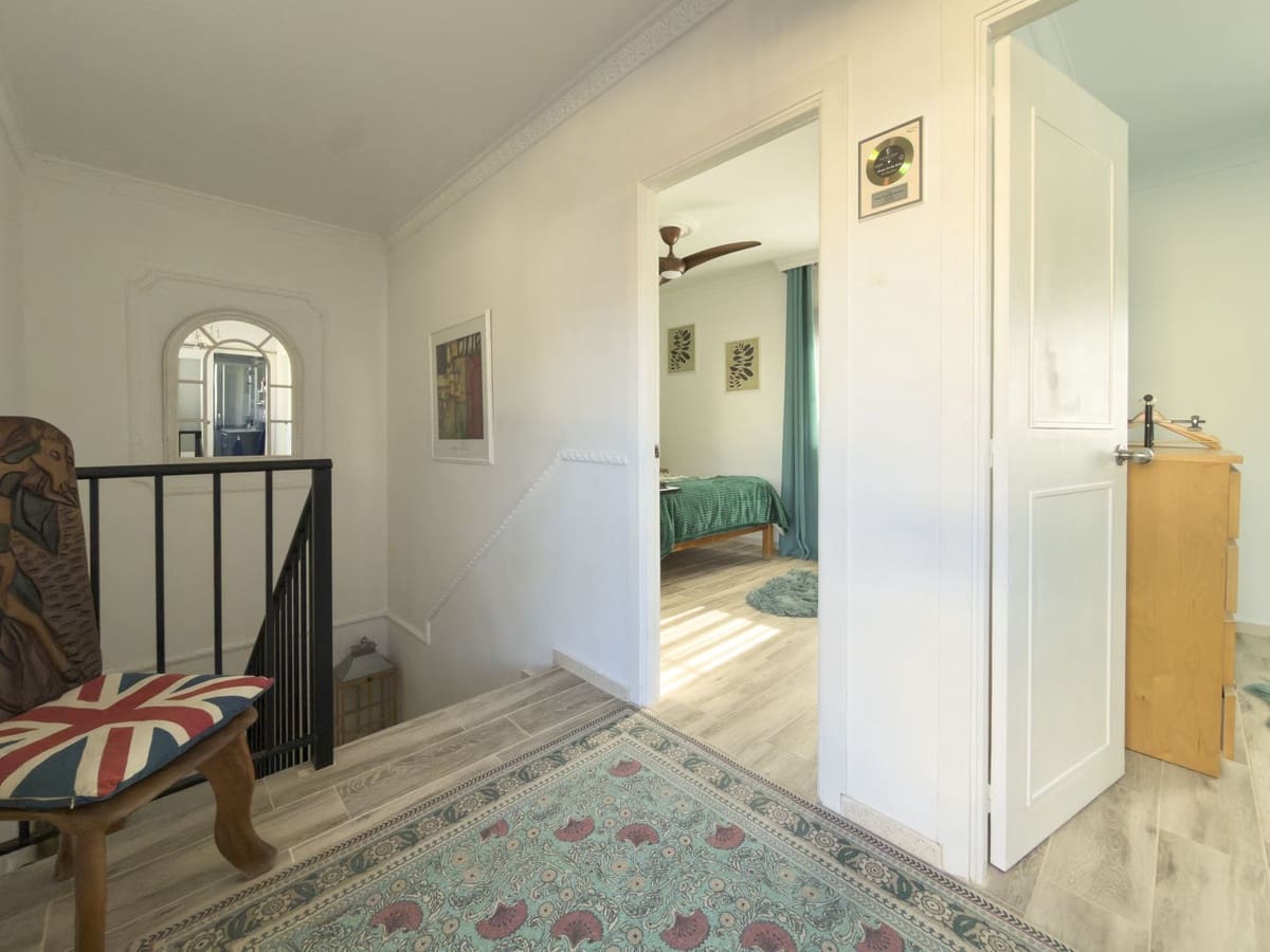 3 soveværelse Semi-Rækkehus til salg i Zalea med garage - € 275.000 (Ref: 9528874)