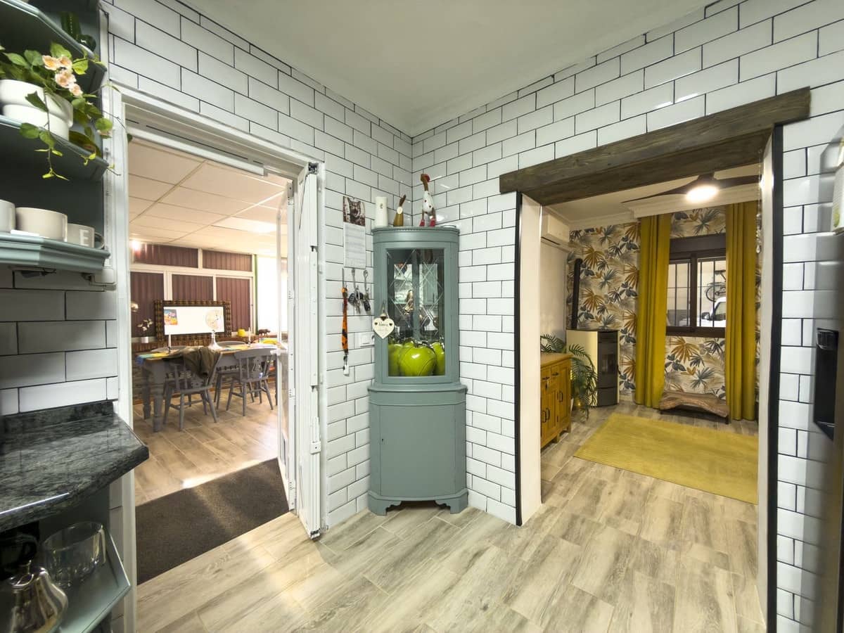 3 soveværelse Semi-Rækkehus til salg i Zalea med garage - € 275.000 (Ref: 9528874)